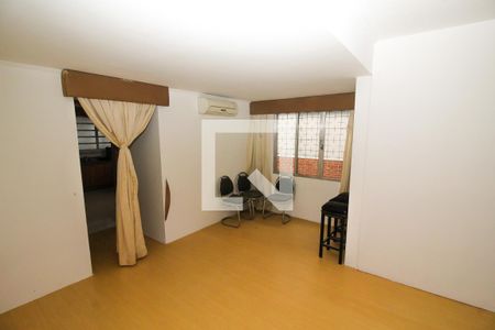 Sala de casa à venda com 3 quartos, 200m² em Partenon, Porto Alegre