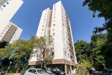Apartamento para alugar com 65m², 3 quartos e 1 vaga Apartamento para alugar com 65m², 3 quartos e 1 vagaFachada do Bloco