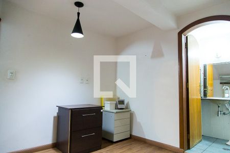 Casa à venda com 146m², 3 quartos e 2 vagasSuíte 2