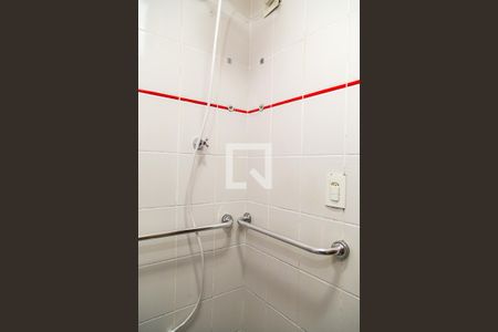 Casa à venda com 146m², 3 quartos e 2 vagasBanheiro da Suíte 2