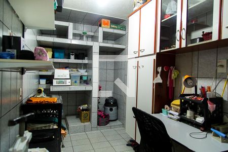 Casa à venda com 146m², 3 quartos e 2 vagasQuarto de Serviço