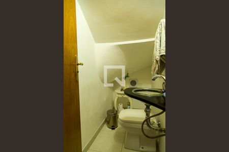 Casa à venda com 146m², 3 quartos e 2 vagasLavabo