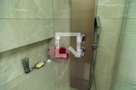 Casa à venda com 146m², 3 quartos e 2 vagasBanheiro da Suíte 3 - Chuveiro