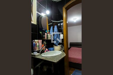 Casa à venda com 146m², 3 quartos e 2 vagasBanheiro da Suíte 1