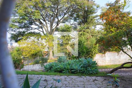Quarto 2 - Vista de casa para alugar com 5 quartos, 370m² em Três Figueiras, Porto Alegre