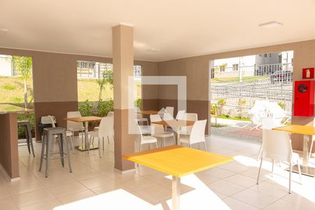 Apartamento para alugar com 45m², 2 quartos e 1 vagaÁrea comum - Salão de festas