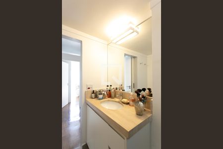 Apartamento à venda com 109m², 3 quartos e 1 vagaBanheiro da Suíte