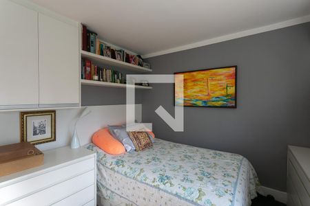 Apartamento à venda com 109m², 3 quartos e 1 vagaQuarto 2