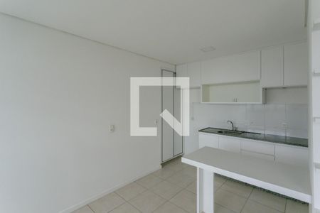 Cozinha de apartamento para alugar com 2 quartos, 50m² em Centro, Belo Horizonte