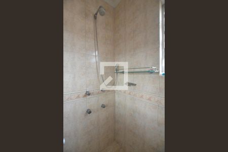 Casa à venda com 120m², 3 quartos e 2 vagasBanheiro