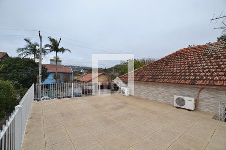 Casa à venda com 120m², 3 quartos e 2 vagasTerraço
