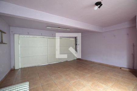 Casa à venda com 120m², 3 quartos e 2 vagasGaragem