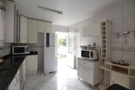 Casa à venda com 120m², 3 quartos e 2 vagasCozinha