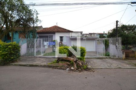 Casa à venda com 120m², 3 quartos e 2 vagasFachada