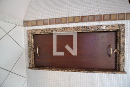 Casa à venda com 120m², 3 quartos e 2 vagasChurrasqueira