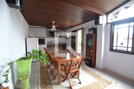Casa à venda com 120m², 3 quartos e 2 vagasEspaço Gourmet