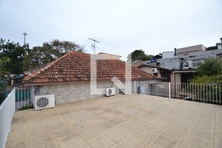 Casa à venda com 120m², 3 quartos e 2 vagasTerraço