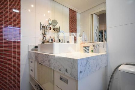 Apartamento à venda com 110m², 3 quartos e 2 vagasBanheiro suíte