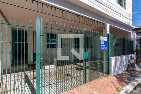 Casa à venda com 205m², 4 quartos e 1 vagaFachada