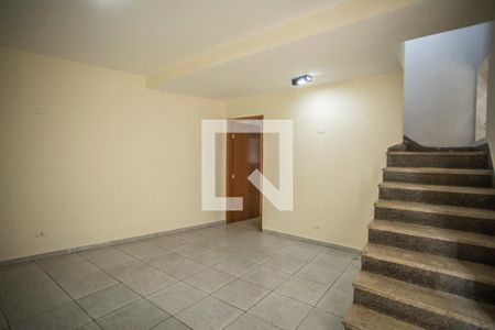 Sala de casa para alugar com 2 quartos, 300m² em Vila Campestre, São Paulo