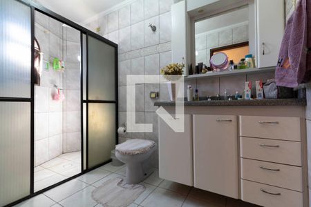 Casa para alugar com 210m², 3 quartos e 6 vagasBanheiro Suíte