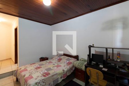 Casa para alugar com 210m², 3 quartos e 6 vagasSuíte