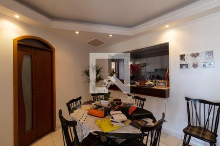 Sala de casa para alugar com 3 quartos, 210m² em Vila Mesquita, São Paulo