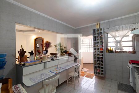 Casa para alugar com 210m², 3 quartos e 6 vagasCozinhaa