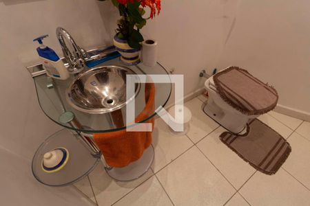 Casa para alugar com 210m², 3 quartos e 6 vagasLavabo