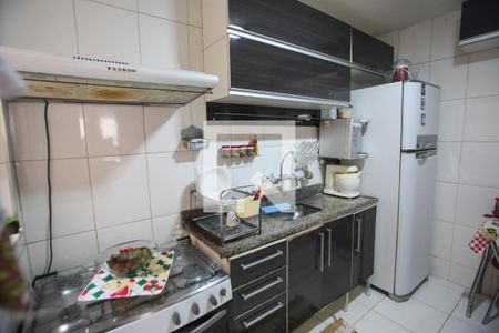 Casa de condomínio à venda com 100m², 3 quartos e 1 vaga Casa de condomínio à venda com 100m², 3 quartos e 1 vagaCozinha