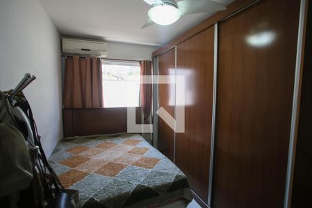 Casa de condomínio à venda com 100m², 3 quartos e 1 vaga Casa de condomínio à venda com 100m², 3 quartos e 1 vagaQuarto Suíte