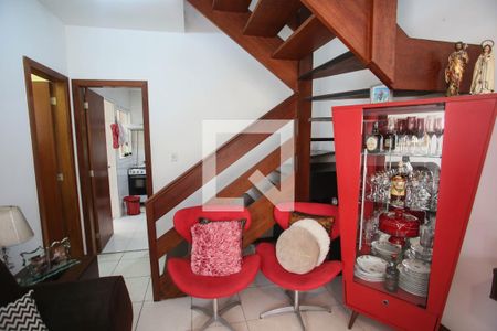 Sala de casa de condomínio à venda com 3 quartos, 100m² em Pechincha, Rio de Janeiro