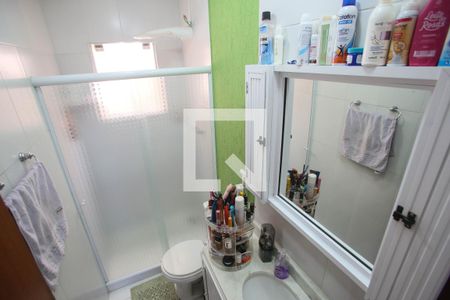 Casa de condomínio à venda com 100m², 3 quartos e 1 vaga Casa de condomínio à venda com 100m², 3 quartos e 1 vagaBanheiro da Suíte