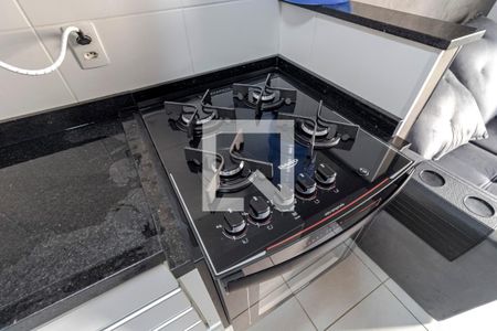 Sala e Cozinha - Fogão de apartamento para alugar com 2 quartos, 45m² em Cambuci, São Paulo
