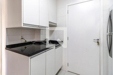 Sala e Cozinha de apartamento à venda com 2 quartos, 45m² em Cambuci, São Paulo