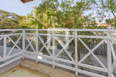 Casa de condomínio para alugar com 370m², 4 quartos e 4 vagasVaranda da Suíte 1