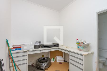 Casa de condomínio para alugar com 370m², 4 quartos e 4 vagasQuarto de Serviço