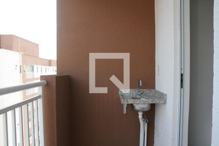 Varanda gourmet de apartamento para alugar com 2 quartos, 48m² em Vila Carmosina, São Paulo
