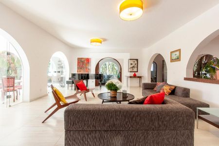 Sala de Estar de casa de condomínio para alugar com 4 quartos, 600m² em Palos Verdes, Cotia