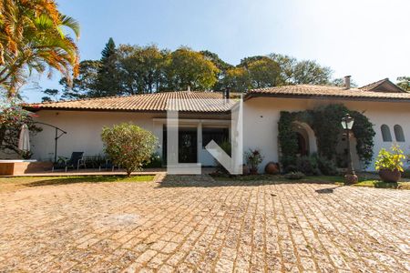 Casa de condomínio para alugar com 600m², 4 quartos e 4 vagas Casa de condomínio para alugar com 600m², 4 quartos e 4 vagasfa