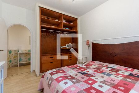 Casa de condomínio para alugar com 600m², 4 quartos e 4 vagas Casa de condomínio para alugar com 600m², 4 quartos e 4 vagasSuite