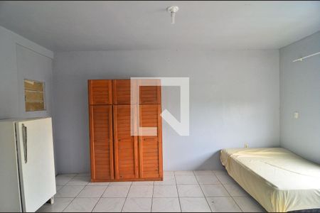 Sala de kitnet/studio para alugar com 1 quarto, 30m² em São Luís, Canoas