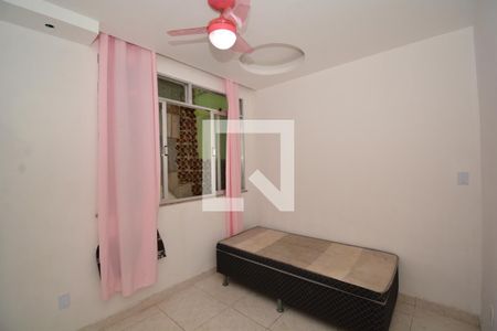 Quarto 1 de casa para alugar com 3 quartos, 100m² em Bento Ribeiro, Rio de Janeiro