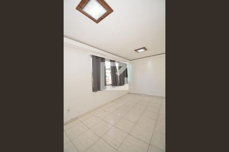 Sala de casa para alugar com 3 quartos, 100m² em Bento Ribeiro, Rio de Janeiro