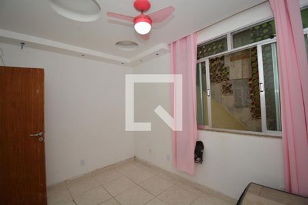 Quarto 1 de casa para alugar com 3 quartos, 100m² em Bento Ribeiro, Rio de Janeiro