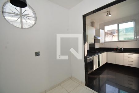 Casa para alugar com 100m², 3 quartos e sem vagaCopa