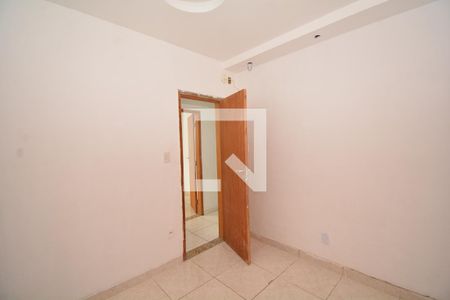 Quarto 1 de casa para alugar com 3 quartos, 100m² em Bento Ribeiro, Rio de Janeiro