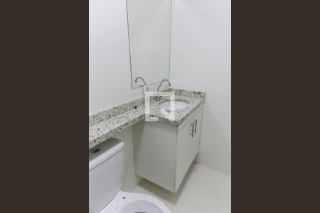 Apartamento para alugar com 38m², 2 quartos e sem vagaBanheiro