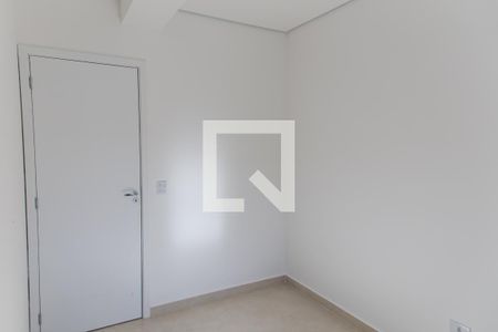 Quarto 1   de apartamento para alugar com 2 quartos, 38m² em Vila Mazzei, São Paulo