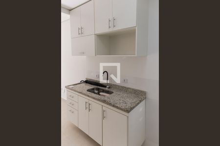 Apartamento para alugar com 45m², 2 quartos e sem vagaCozinha e Área de Serviço